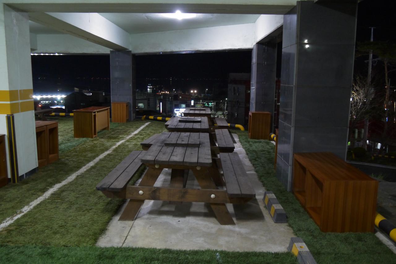 בוריאונג Zenith Hotel מראה חיצוני תמונה