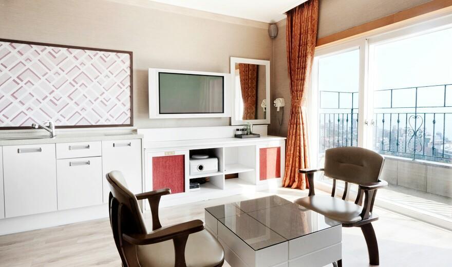 בוריאונג Zenith Hotel מראה חיצוני תמונה